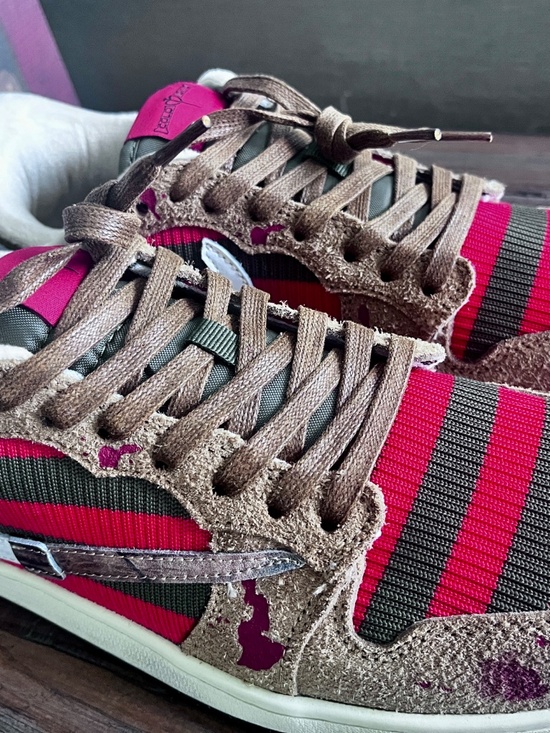 Cold Sins Freddy vs Jason Custom Shoe  Travis Scott main image 4